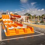 Camping Zecamping Animations Espace Aquatique Piscine Couverte Et Restaurant *