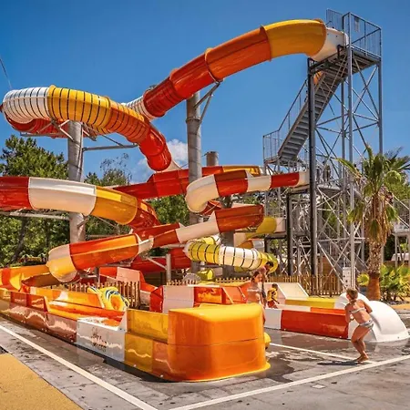 مكان تخييم - Parc Aquatique - Ccagfge *