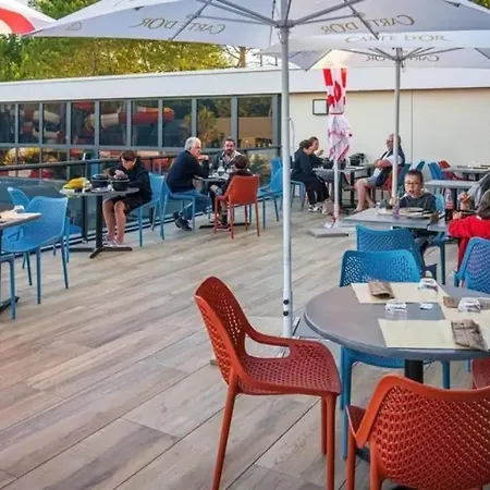 Zecamping Animations Espace Aquatique Piscine Couverte Et Restaurant Saint-Hilaire-de-Riez
